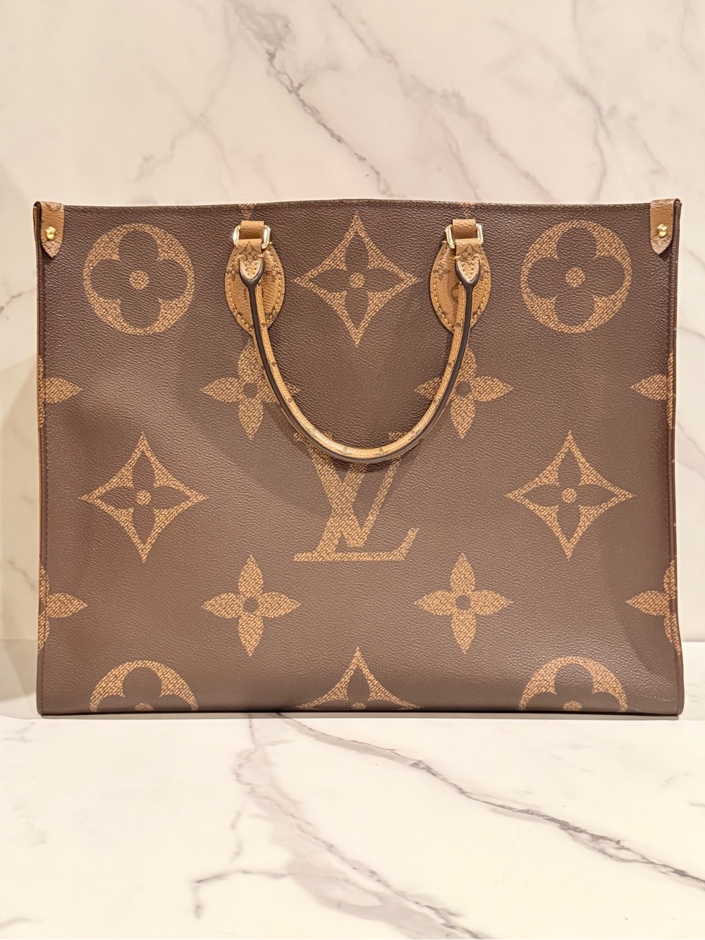 Louis Vuitton On The Go Reverse GM - Picture 2 of 16